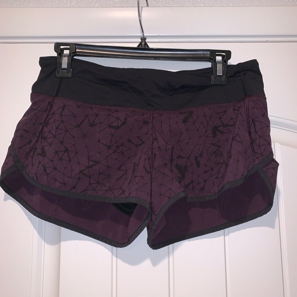 lululemon athletica Pants - LULULEMON SPEED SHORTS